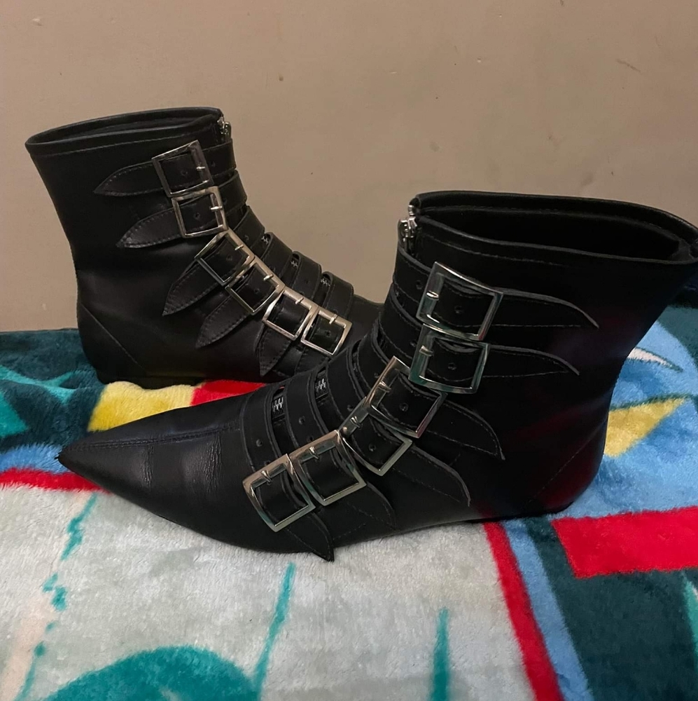 Goth Pikes